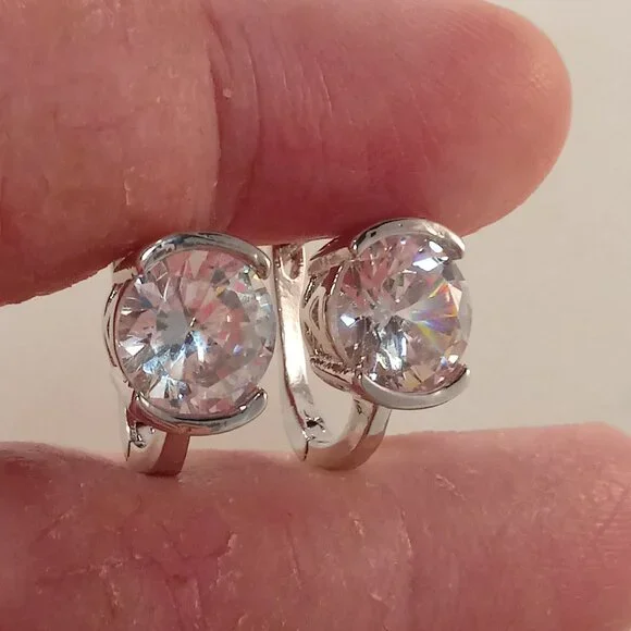 18K White Gold Filled Simple White Diamond Zircon Hoop Earrings Gorgeous Gift - Picture 2 of 8